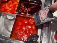 -海底捞火锅鲜切牛肉主题店(长寿路店)
