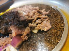 -石记东北风味烤肉店(子固路店)