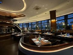 -MONICH牛排融合餐厅(和义大道购物中心店)