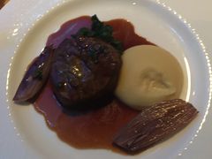 -迪拜帆船酒店海底餐厅