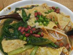 -螺小胖柳州螺蛳粉(钟楼总店)