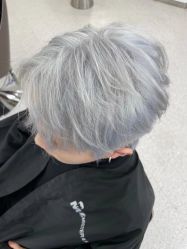 -妃格美发沙龙·烫发·染发