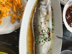 -七的湖·晚芳亭·阳澄湖农家菜·大闸蟹(莲花岛店)