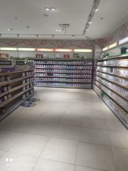 -孩子王(静安大融城店)