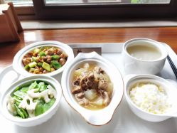 -莲生母婴月子中心(清水河公园店)