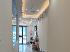 -美联众合动物医院·内科·皮肤科·外科(古城分院)