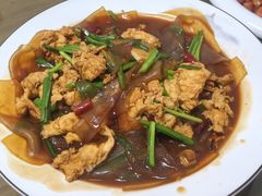 -鲁南仔·滕州炒鸡(经三路店)