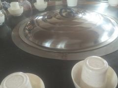 -粘豆包柴火铁锅炖