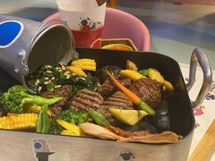 -水桶王国主题餐厅·聚会·生日派对·亲子活动·家庭套餐(亚龙湾希尔顿店)