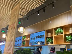 -万和春排骨砂锅米饭(新业广场店)