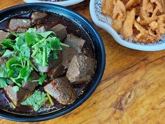 -桥香园过桥米线(国贸店)