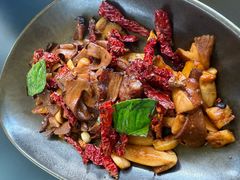 -Ameigo梅果·云贵川bistro(长宁来福士店)