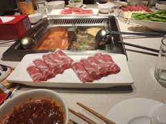 -海底捞火锅鲜切牛肉主题店(长寿路店)
