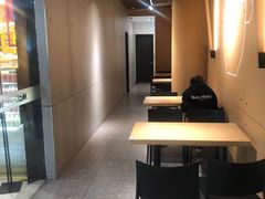 -麦当劳(中山公园龙之梦店)
