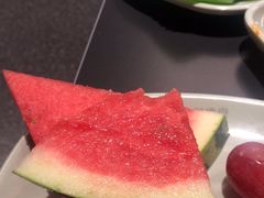 -梨花甄选自助烤肉(小寨原力场店)