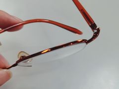 -茂昌眼镜验配中心