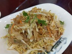 -乔家小院•本地小海鲜•非遗驴肉(万年泉路店)