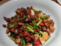 爆辣嫩牛蛙-湘阁里辣(沙井华润万家店)
