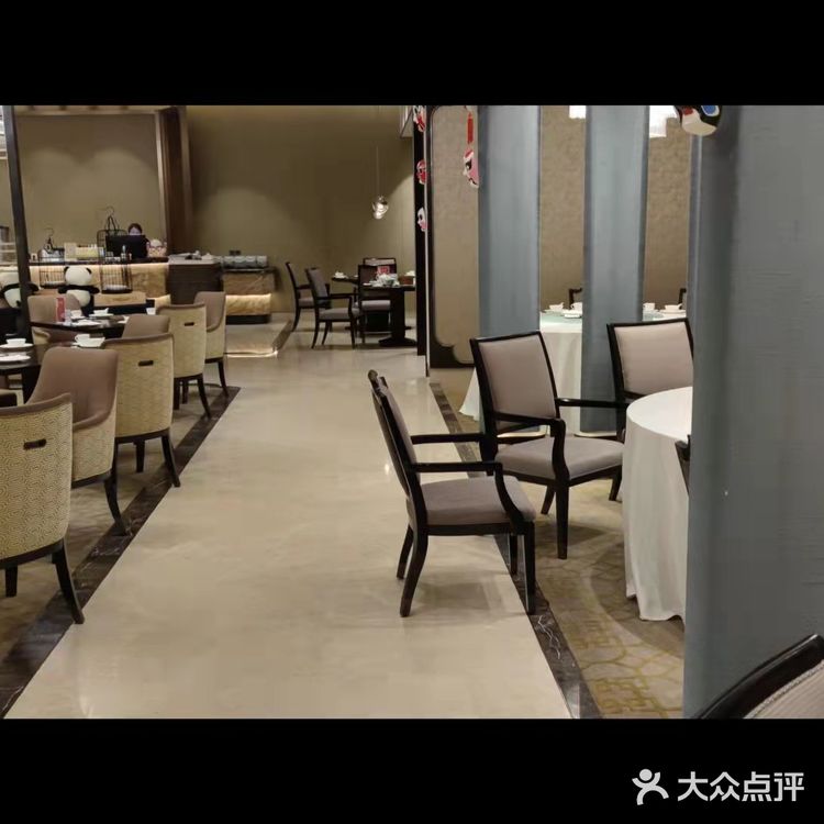中庚聚龙酒店