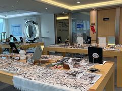 -Eziwish眼镜·蔡司授权店