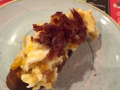 -Tapa Tapa