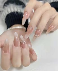 -馨米兰美甲美睫