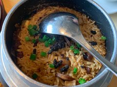 黑松露香肠揭饭-荣小馆(椒江青悦城店)