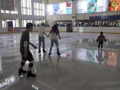 -冠军冰场CHAMPION RINK(中华城店)