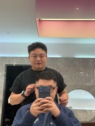 -TONI&GUY