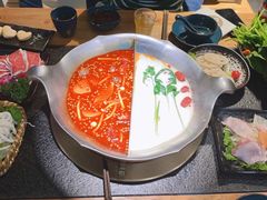 -湊湊火锅·茶憩(南京东路悦荟店)