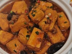 -巴特餐饮6加1音乐餐吧·新疆菜