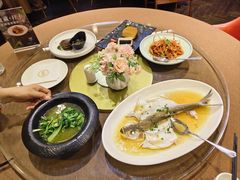 -转角·老弄堂上海菜(长寿路店)