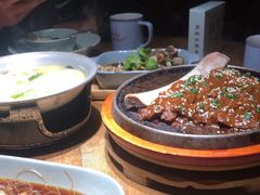 -蜜桃餐厅·伴山(湖滨商业街店)