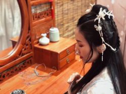 -汉仪华裳汉服馆(打浦桥店)