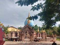 -一寨两国风景区