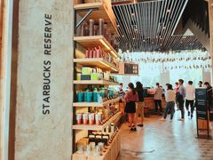 -星巴克臻选(湖滨道店)