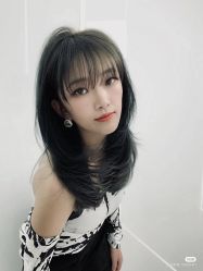 -时尚殿堂明星门店