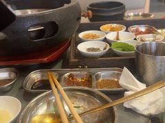 -围炉肉舍•炭烤活鳗•丹东海鲜烤肉(步行街店)