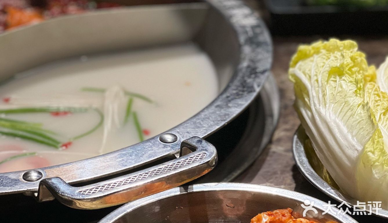 走进一根葱好像就到了重庆的巷子🍲