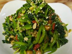 八宝菠菜-苏莱特色牛骨滩羊手抓馆(长城东街总店)