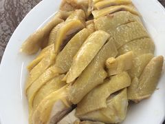 -强记湛江鸡饭店·二十七年老字号(拱北店)
