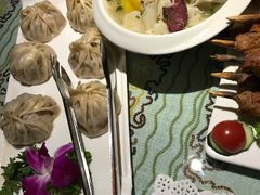 -游牧传奇新疆特色歌舞餐厅(红山新世纪购物广场店)