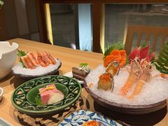 -花和海鲜自助(梅江店)