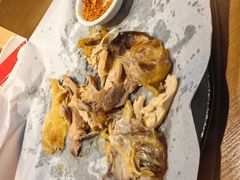 -头上红煨盐鸡乡村食府