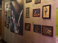 -唱吧麦颂KTV(西单华威潮铺街店)