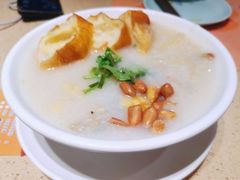 招牌艇仔粥-点都德(汇盈广场店)
