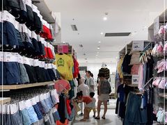 -优衣库(泉州中骏世界城店)