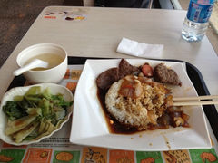 iphone_upload_pic-东方既白(上海浦东国际机场)