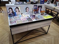 -沫芮眼镜·蔡司·依视路·尼康明月(环创店)