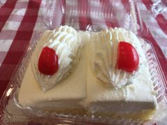 -红宝石·鲜奶小方·海派西点房(南丹店)